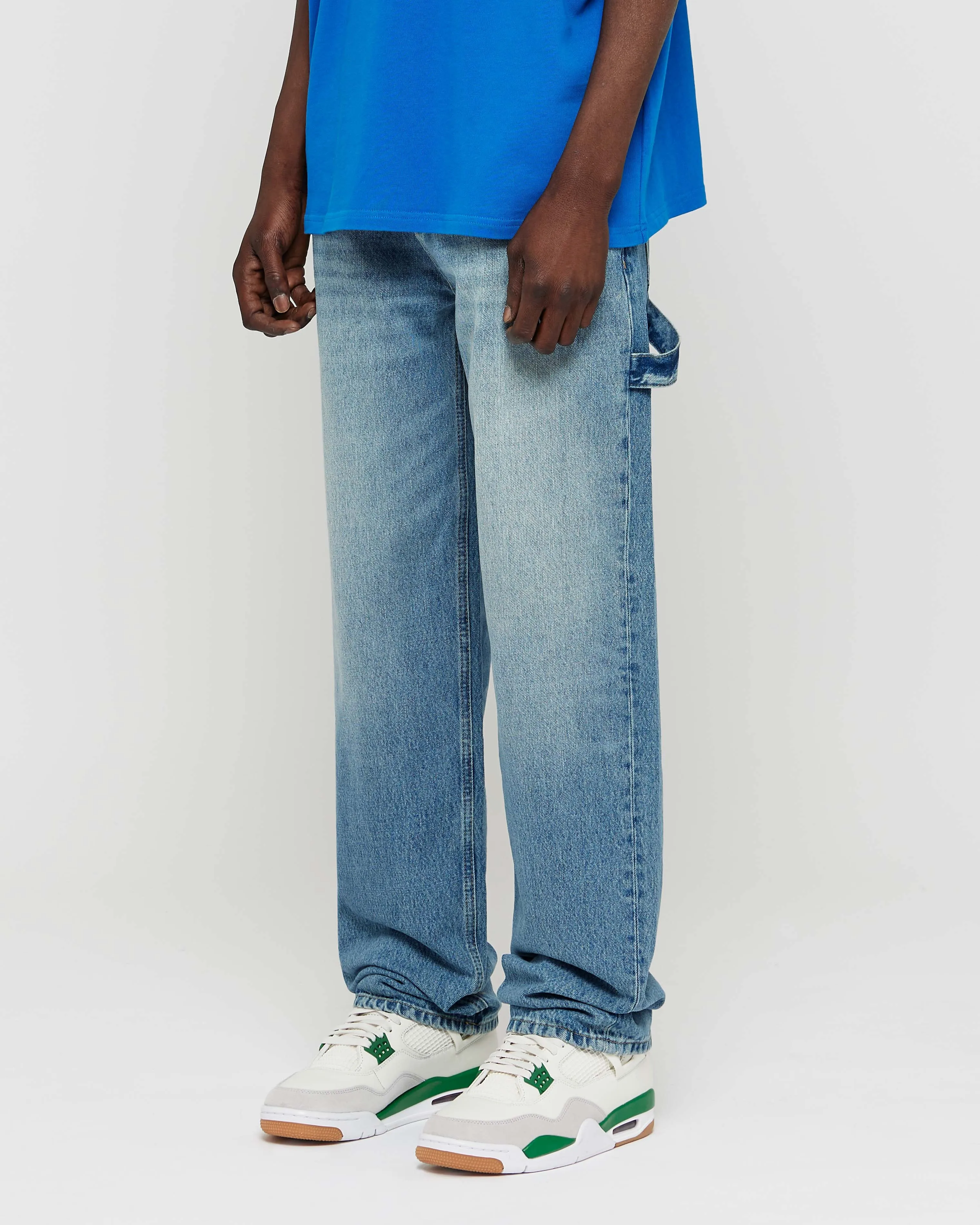 85 Baggy Jeans With Loop light washed blue
