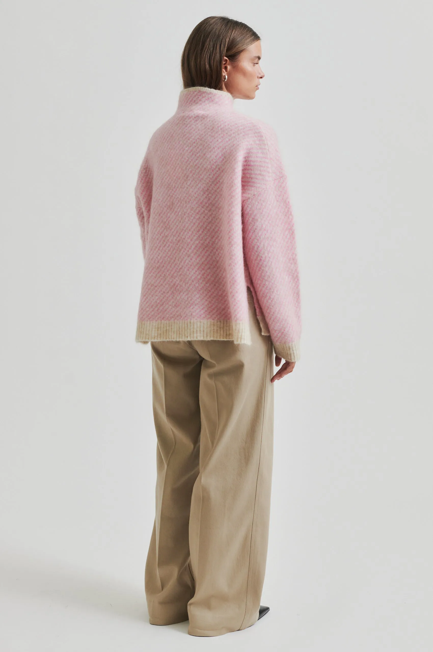 Capella Knit T-Neck