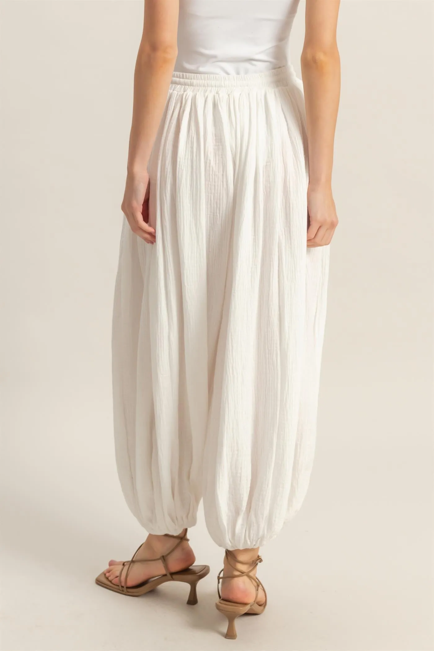 HF25C462-Double Gauze High-Waist Baggy Pants
