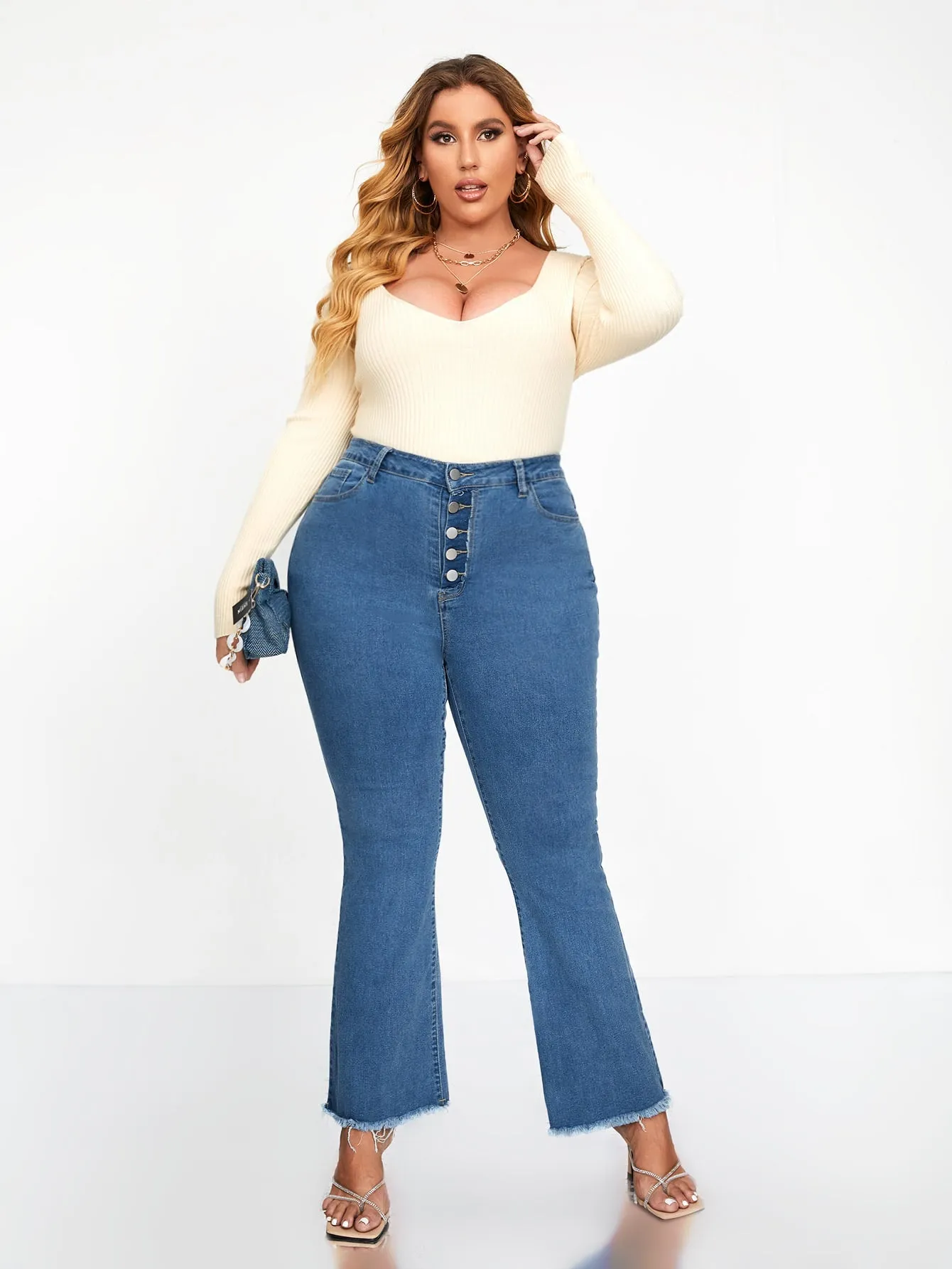 Plain Button Front Natural Cropped Plus Size Jeans