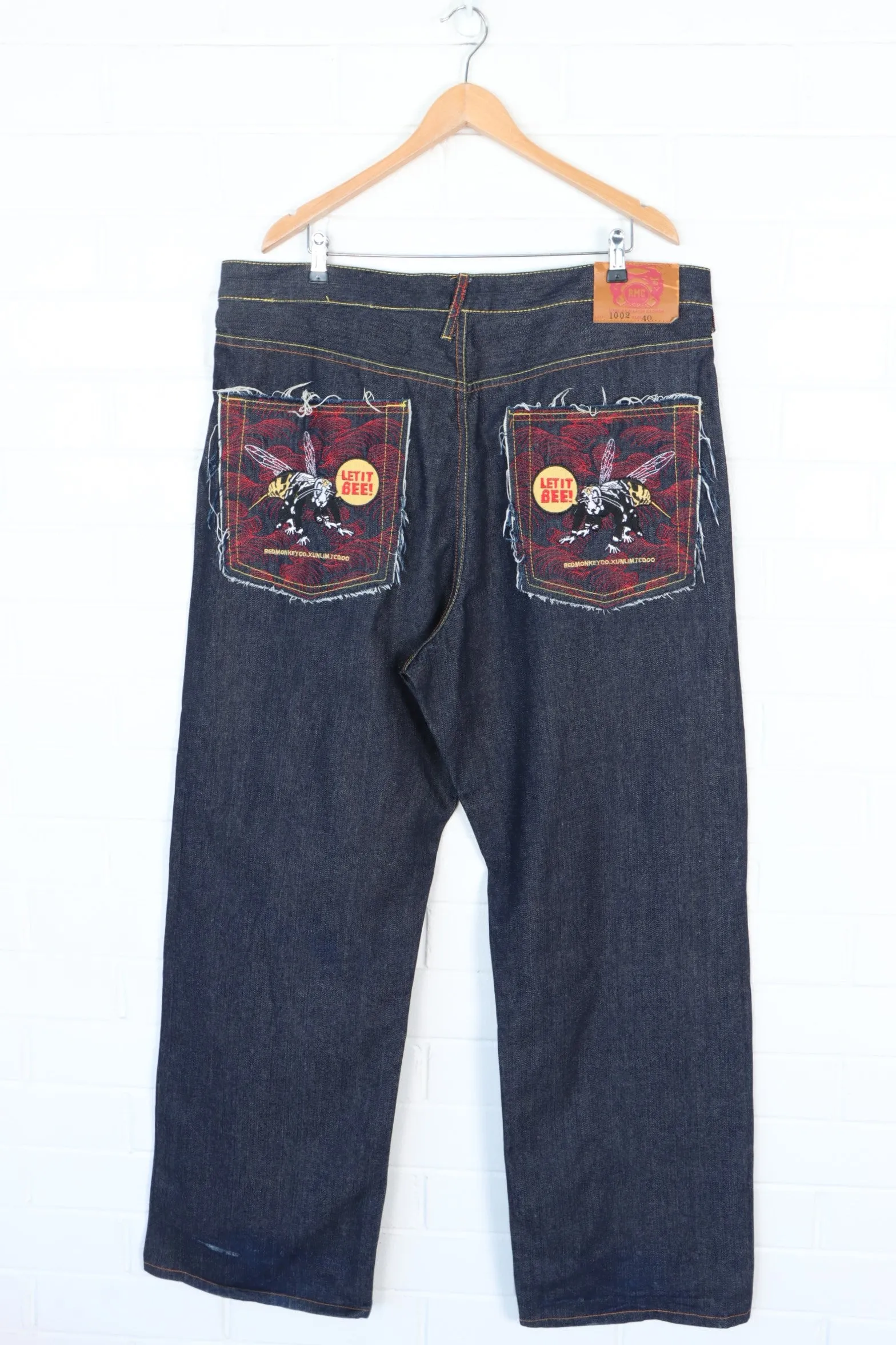 RMC Red Monkey "Let It Bee!" Embroidered Y2K Jeans (40)