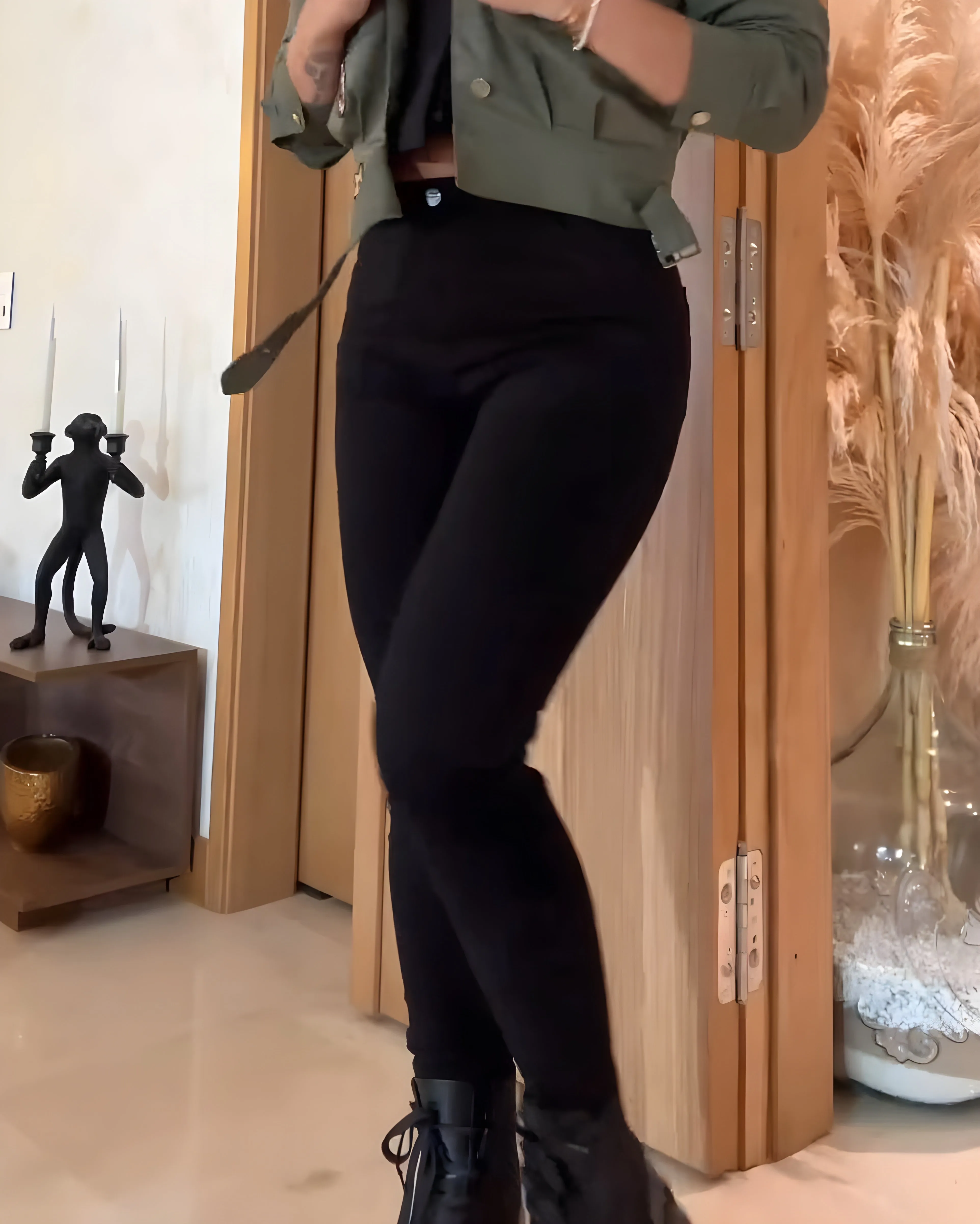 Schwarze Faja-Jeans