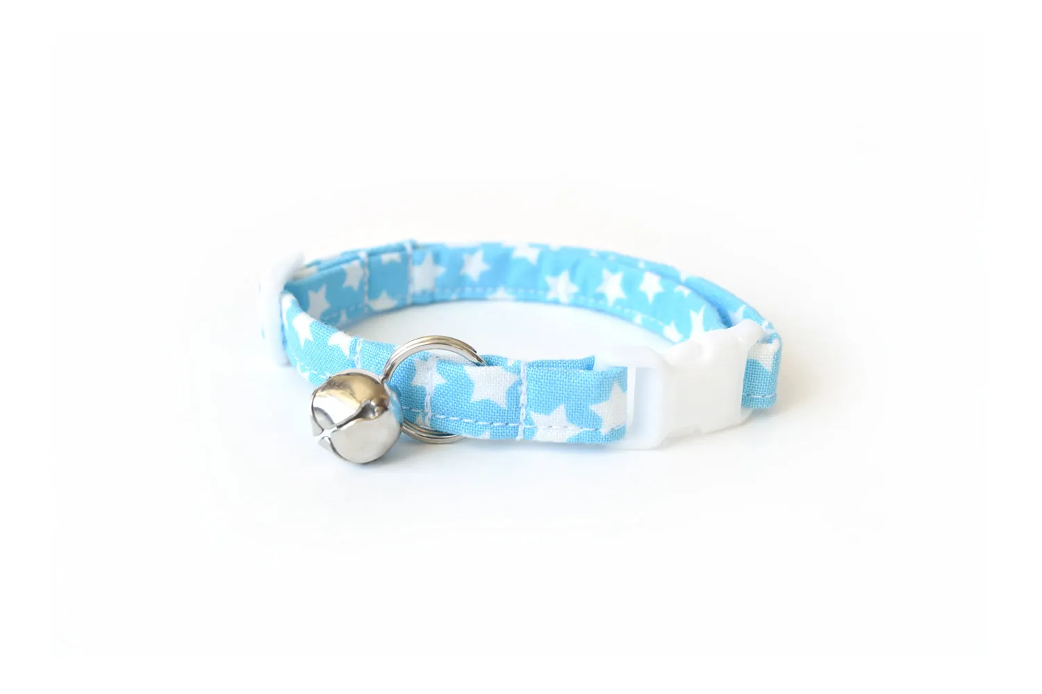 Sky Blue & White Stars Cat Collar