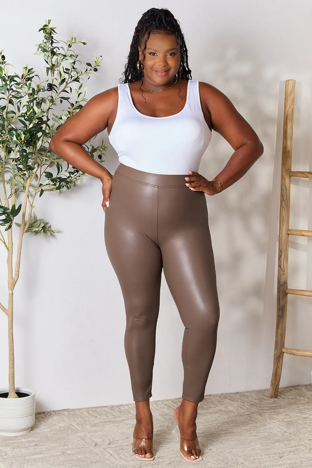 Sleek Confidence: e.Luna High Waist Skinny Pants