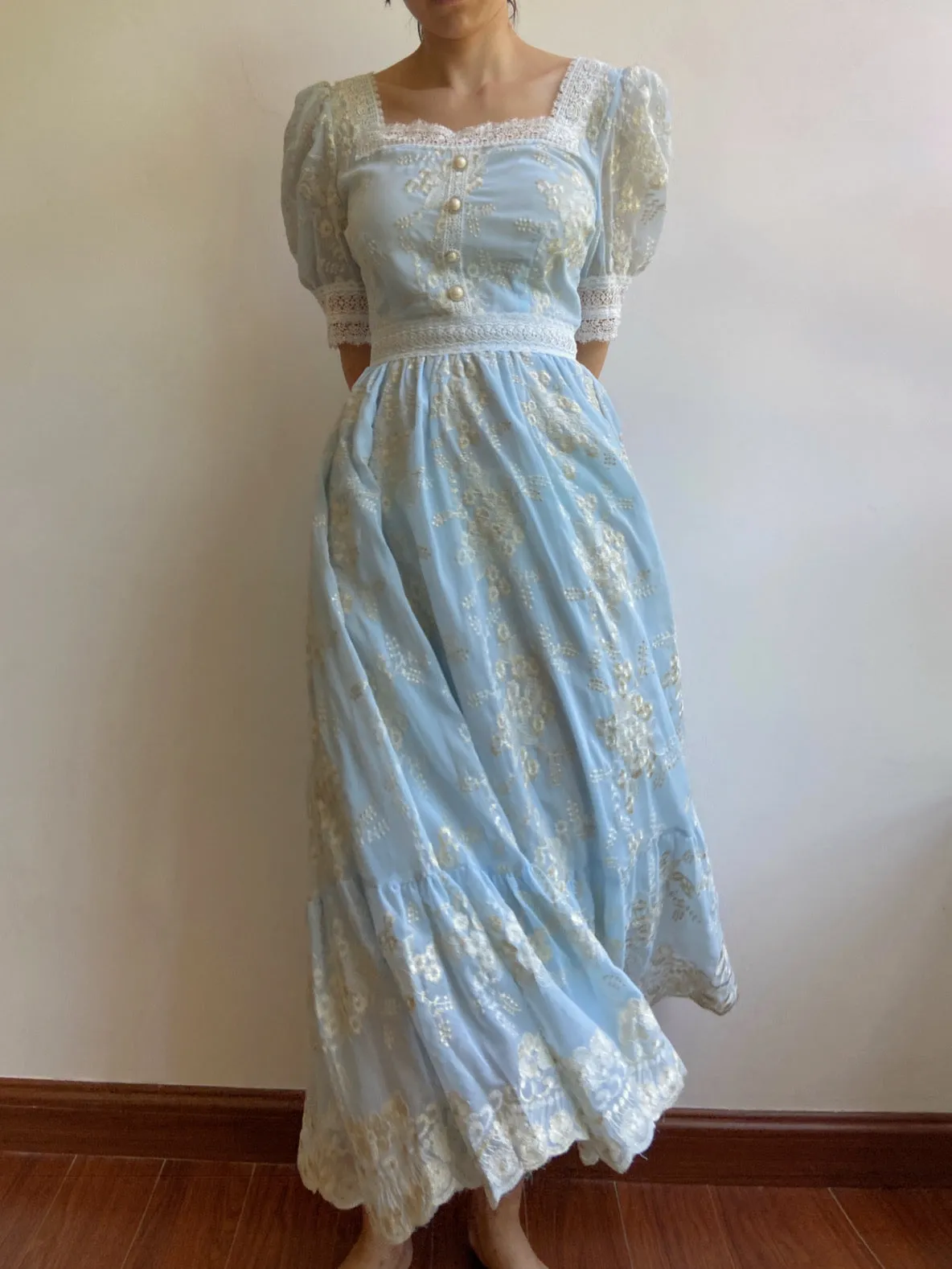 Square Neck Half Sleeve Lace Flower Dress
