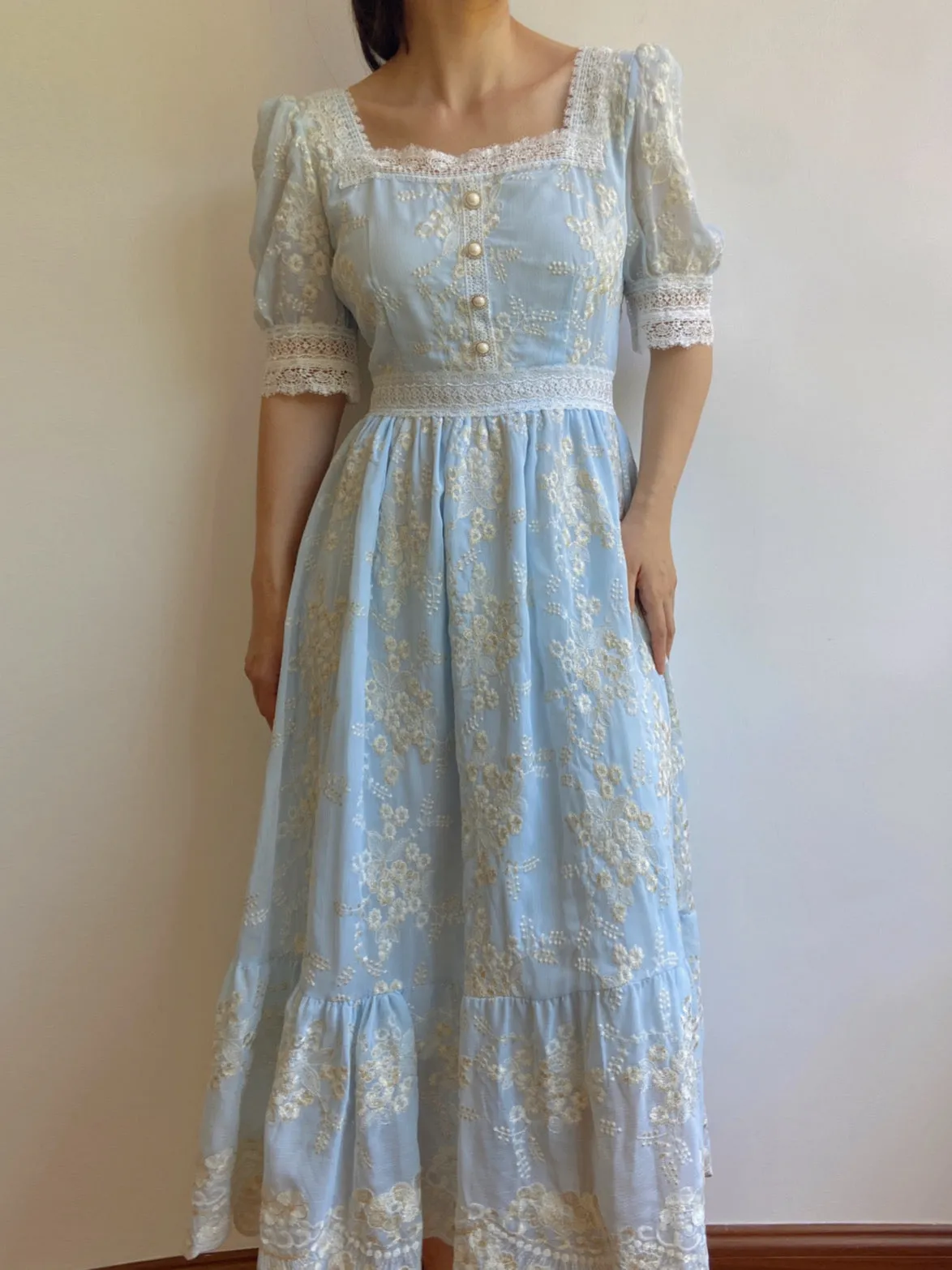Square Neck Half Sleeve Lace Flower Dress