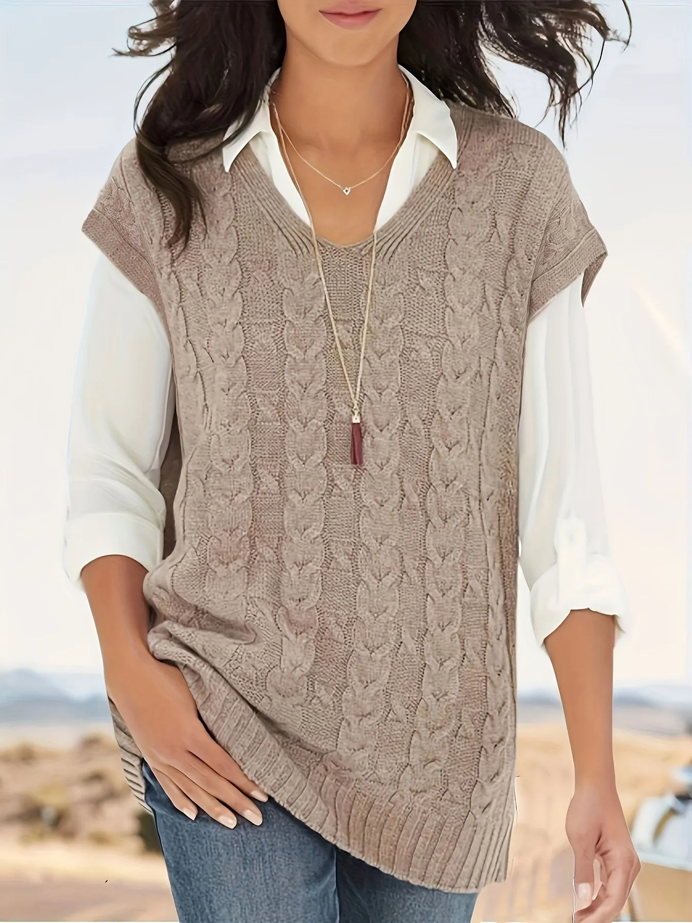 Yana Pullover | Elegante damespullover met kabelpatroon en V-hals